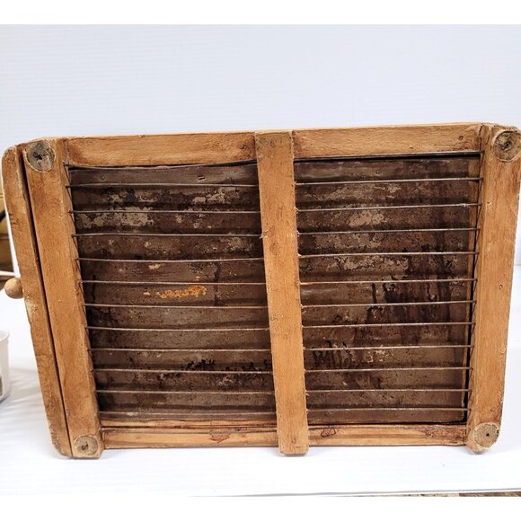 Wood Bird Cage Folk Victorian Tole Painted Flowers Wood Metal Tray Bottom - Picture 14 of 14